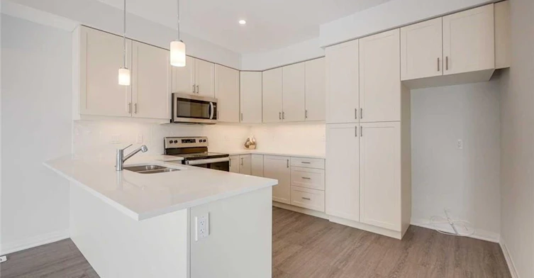 45-51 Sparrow Avenue, Cambridge, ON, N1T 2E2 - 3