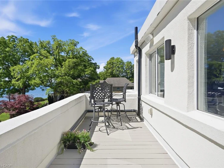 225 St. Paul Street, Burlington, ON, L7R 4G9 - 34