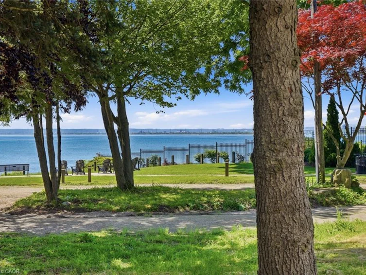 225 St. Paul Street, Burlington, ON, L7R 4G9 - 47