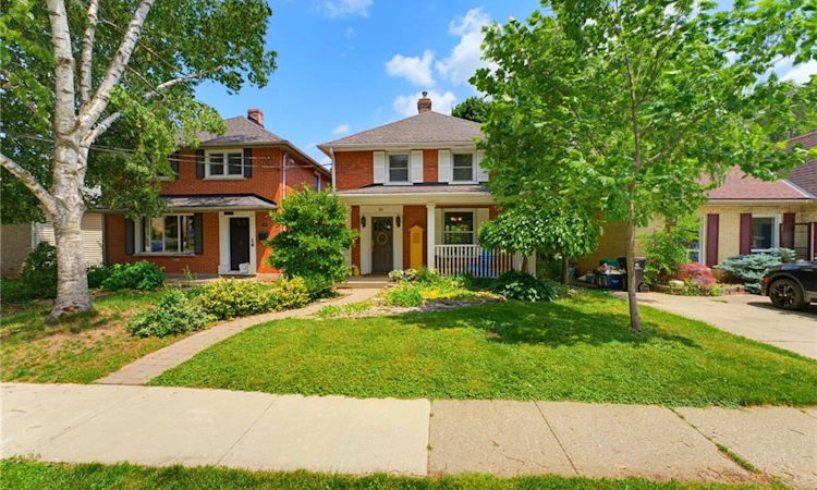 85 Barrie Street