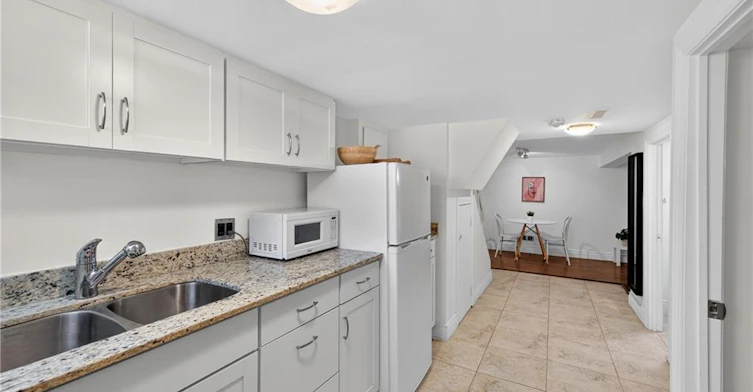 3-33 Homewood Avenue, Hamilton, ON, L8P 2M1 - 14