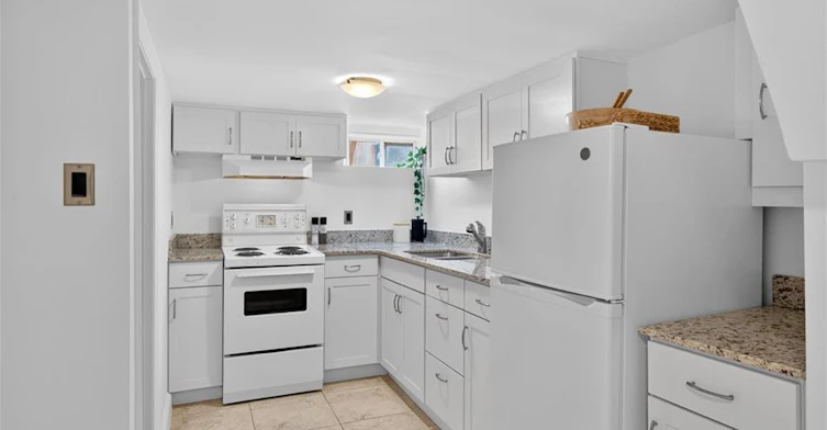 3-33 Homewood Avenue, Hamilton, ON, L8P 2M1 - 11
