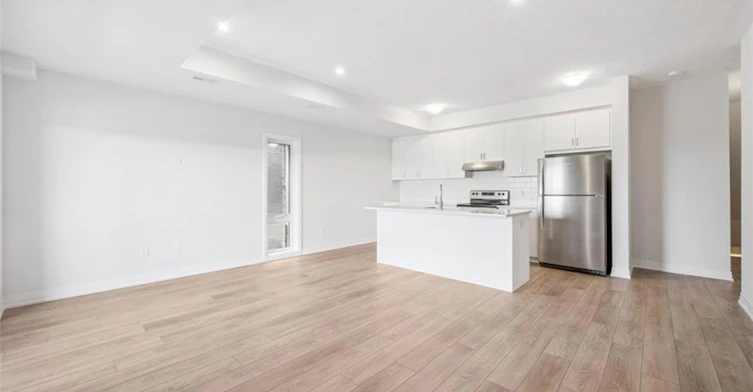 31 Reverie Way, Kitchener, ON, N2E 0K5 - 2