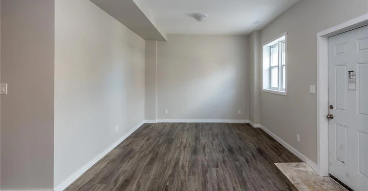 E-104 Beach Road, Hamilton, ON, L8L 3Z9 - 7