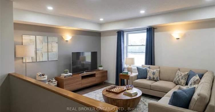 3-52 Wellington Street, Cambridge, ON, N1R 3Y7 - 2