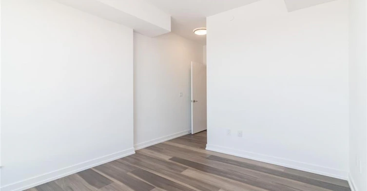 1802-5 Wellington Street S, Kitchener, ON, N2G 0E3 - 17