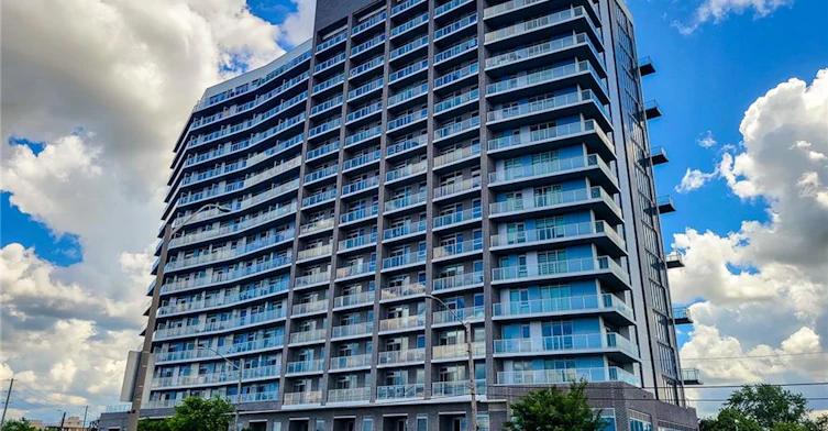220-2782 Barton Street E, Hamilton, ON, L8E 2J8 - 2