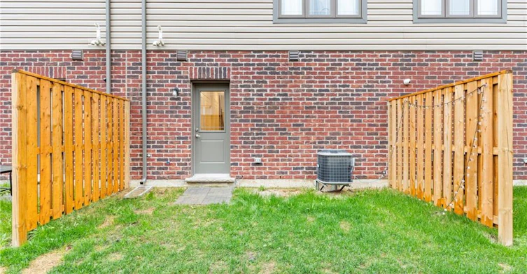 4-19 Picardy Drive, Hamilton, ON, L8J 0M7 - 25