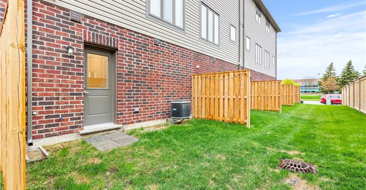 4-19 Picardy Drive, Hamilton, ON, L8J 0M7 - 27