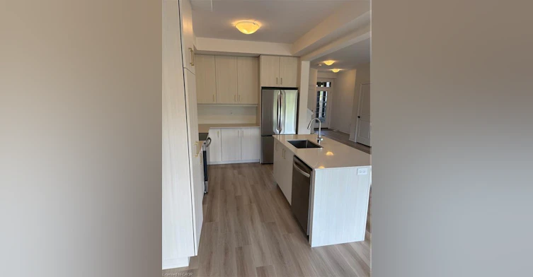 102 Gort Avenue, Brant, ON, N3L 3K2 - 5
