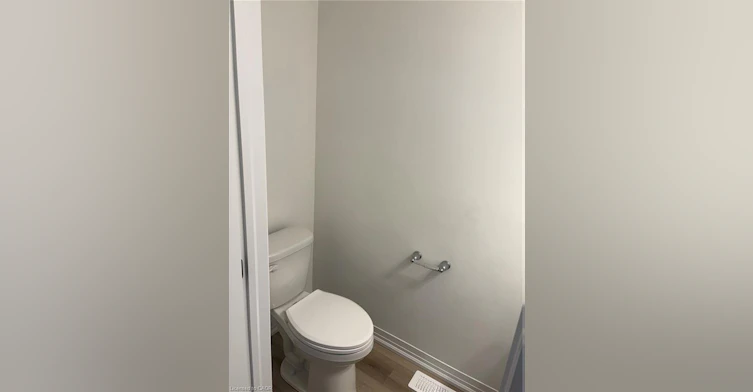 102 Gort Avenue, Brant, ON, N3L 3K2 - 8