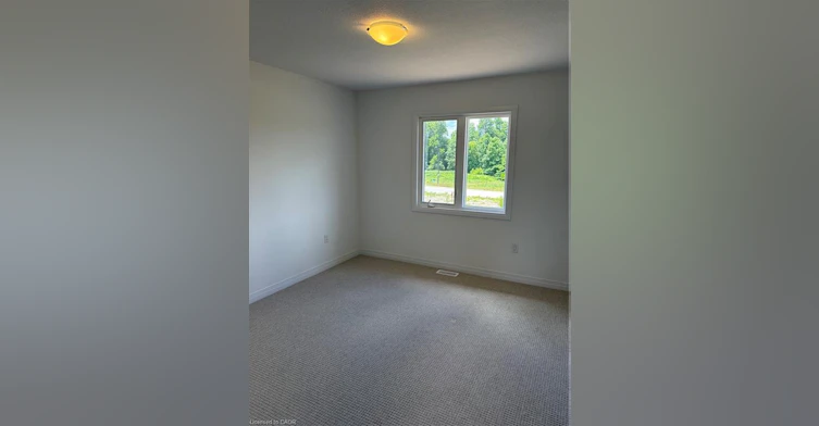 102 Gort Avenue, Brant, ON, N3L 3K2 - 14