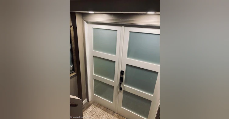 6 Weir Road N, Hamilton, ON, L0R 1T0 - 5