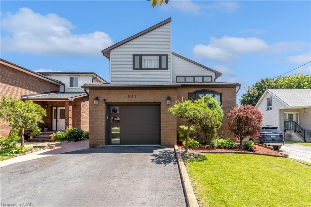 847 West 5th Street, Hamilton, ON, L9C 5R4