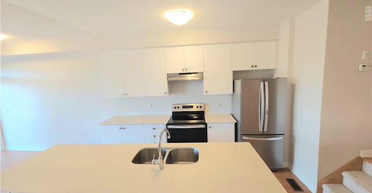 912-585 Colborne Street, Brantford, ON, N3S 0K4 - 10