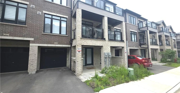 912-585 Colborne Street, Brantford, ON, N3S 0K4 - 2