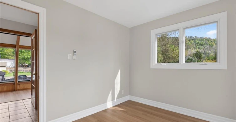 303 King Street W, Hamilton, ON, L9H 1W3 - 19
