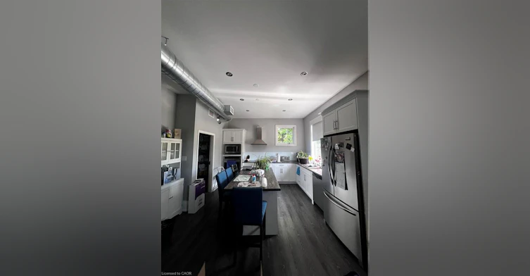 71 Wilson Street E, Hamilton, ON, L9G 2B3 - 3