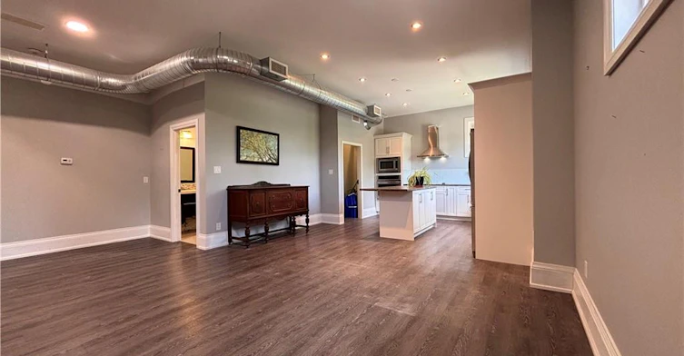 71 Wilson Street E, Hamilton, ON, L9G 2B3 - 7
