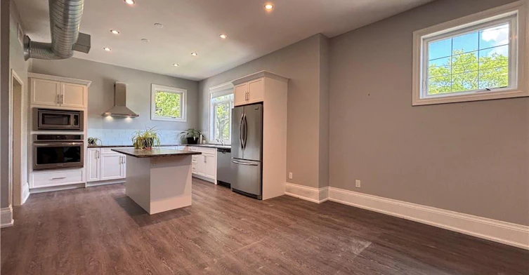 71 Wilson Street E, Hamilton, ON, L9G 2B3 - 6