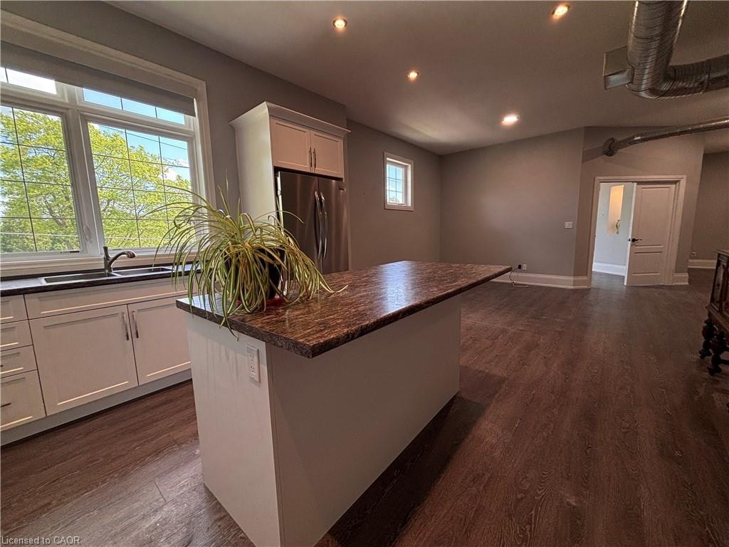 71 Wilson Street E, Hamilton, ON, L9G 2B3 - 5
