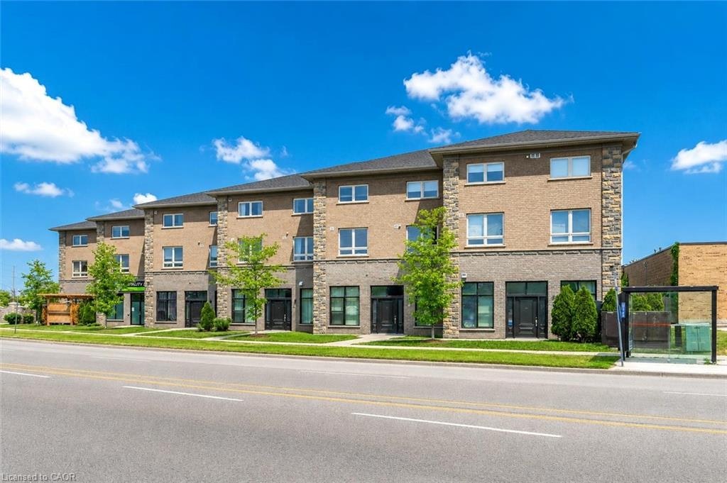 202-904 Paisley Road, Guelph, ON, N1K 0C6