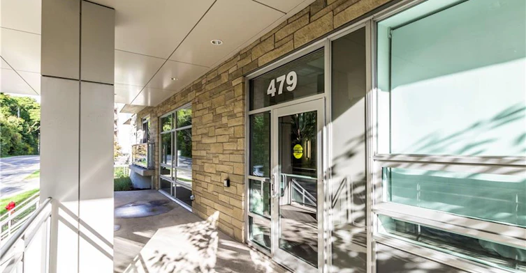 404-479 Charlton Avenue, Hamilton, ON, L8N 0B4 - 5