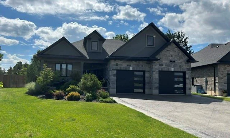 163 Gibbons Street
