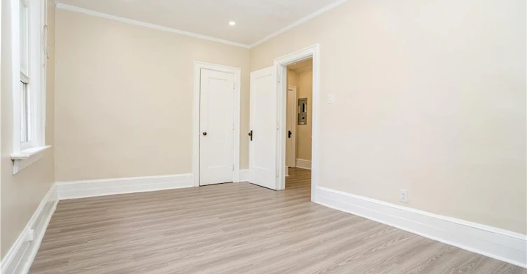 2-12 Wellington Street N, Kitchener, ON, N2H 5J4 - 4
