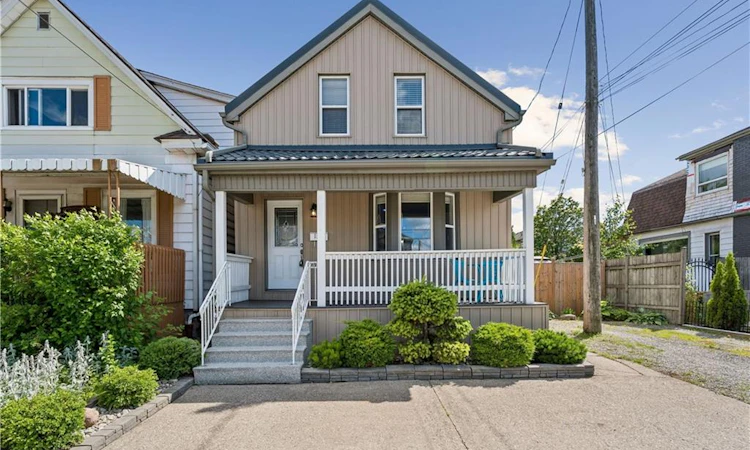 180 Campbell Avenue