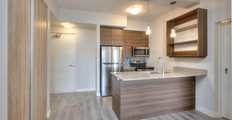 808-318 Spruce Street, Waterloo, ON, N2L 0E9 - 5