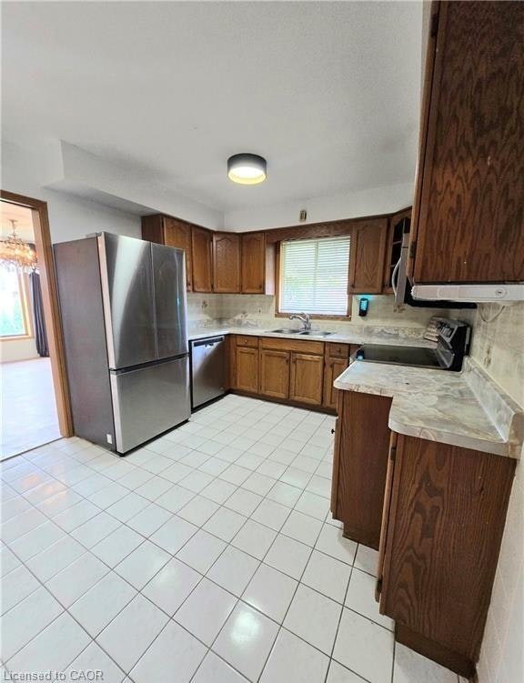 Upper Level-25 Highfield Avenue, St. Catharines, ON, L2M 5W3 - 8