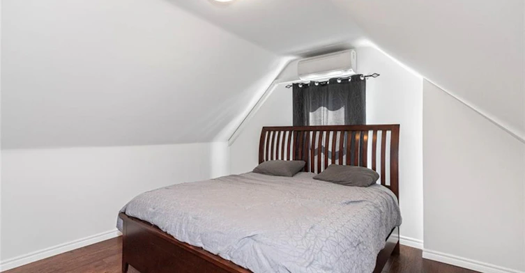 38 Fairleigh Avenue N, Hamilton, ON, L8L 6H2 - 12