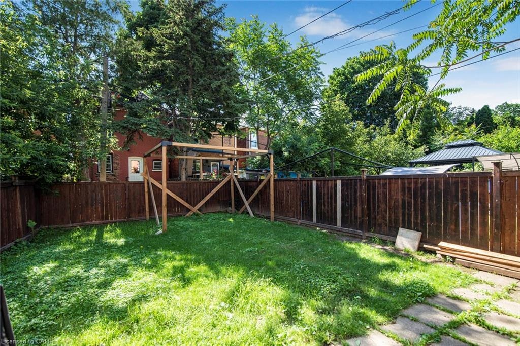 38 Fairleigh Avenue N, Hamilton, ON, L8L 6H2 - 19