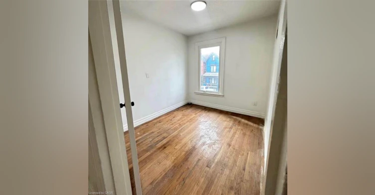 Upper Unit-216 John Street N, Hamilton, ON, L8L 4P5 - 4