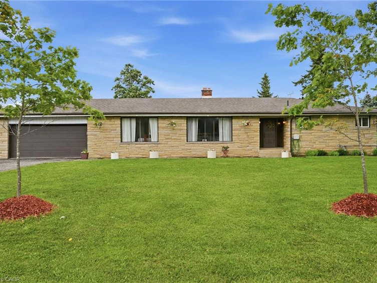 1408 Edgewood Road, Hamilton, ON, L8N 2Z7