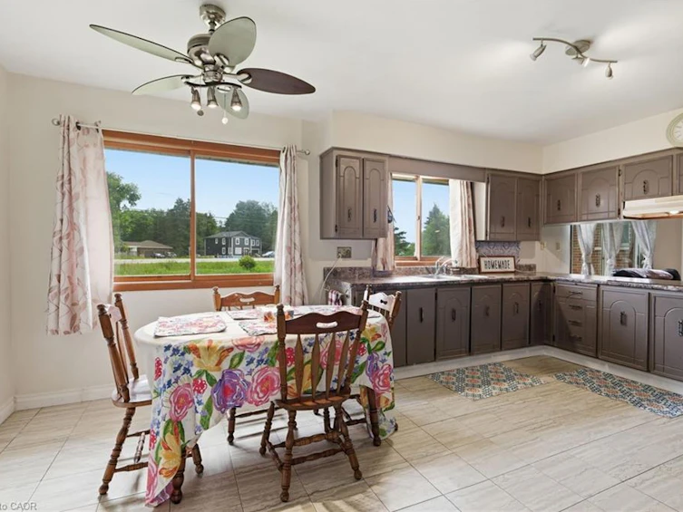 1408 Edgewood Road, Hamilton, ON, L8N 2Z7 - 11