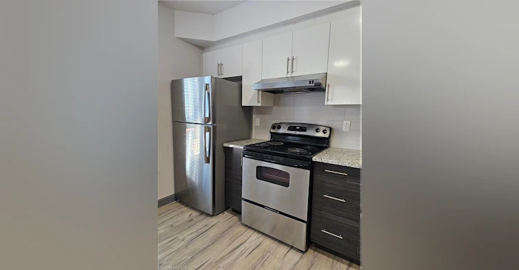 133-258A Sunview Street, Waterloo, ON, N2L 0H6 - 11