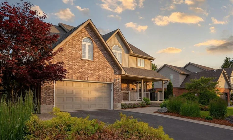 36 Weberlyn Crescent