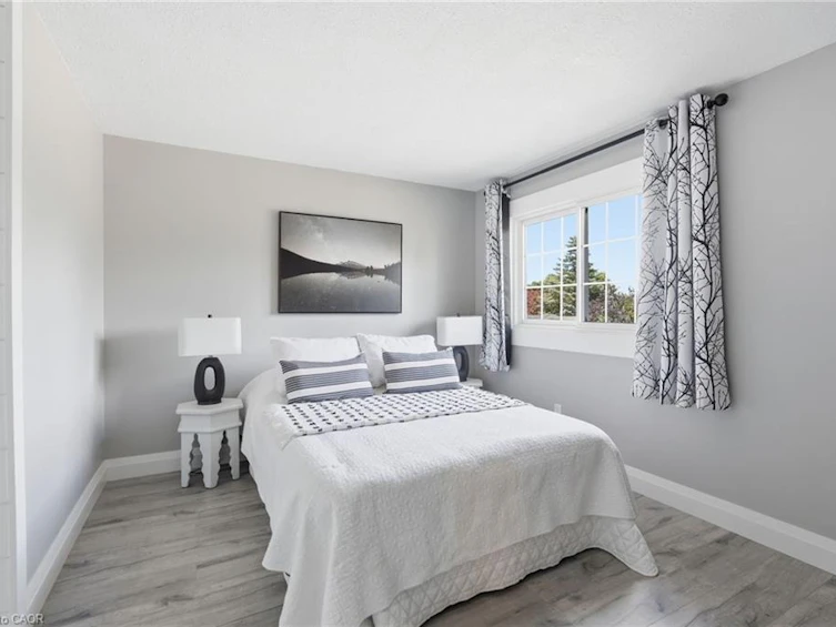 53 Glaceport Avenue, Hamilton, ON, L9H 7E2 - 25