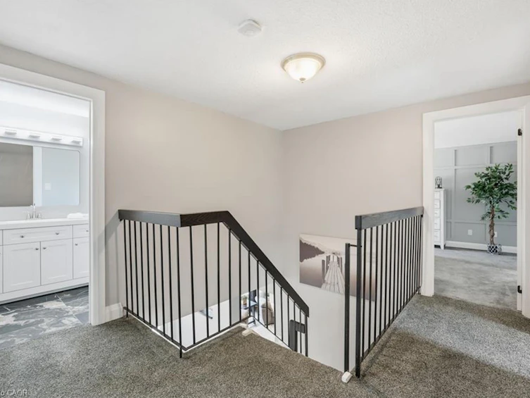 53 Glaceport Avenue, Hamilton, ON, L9H 7E2 - 21