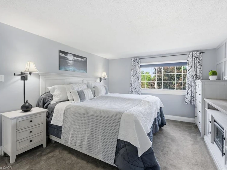 53 Glaceport Avenue, Hamilton, ON, L9H 7E2 - 22