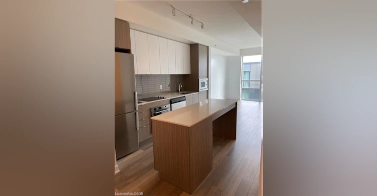 412-5220 Dundas Street, Burlington, ON, L7R 3X4 - 3