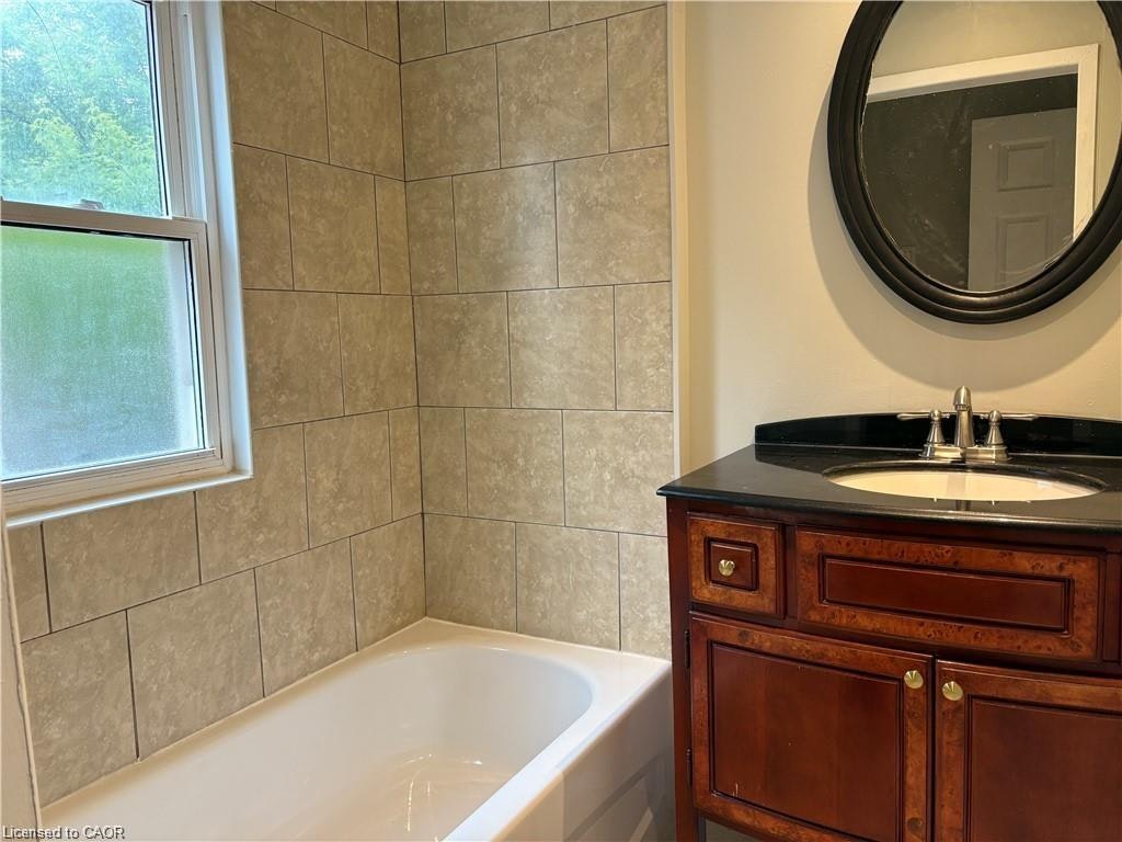 2F & 3F-269 Main Street W, Hamilton, ON, L8P 1J5 - 7