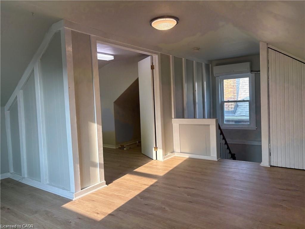 2F & 3F-269 Main Street W, Hamilton, ON, L8P 1J5 - 11