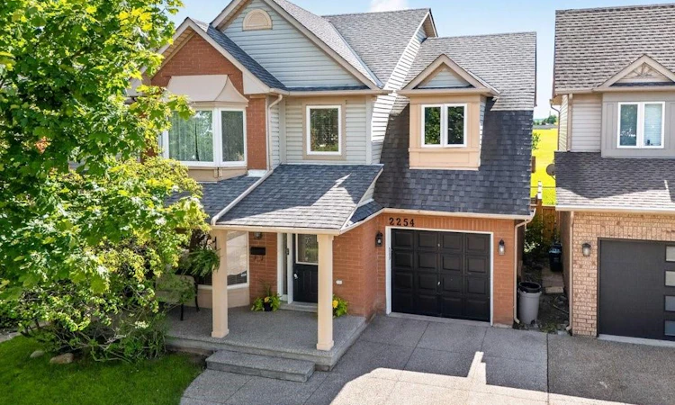 2254 Pathfinder Drive