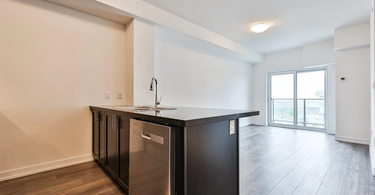 813-470 Dundas Street E, Hamilton, ON, L8B 2A6 - 16