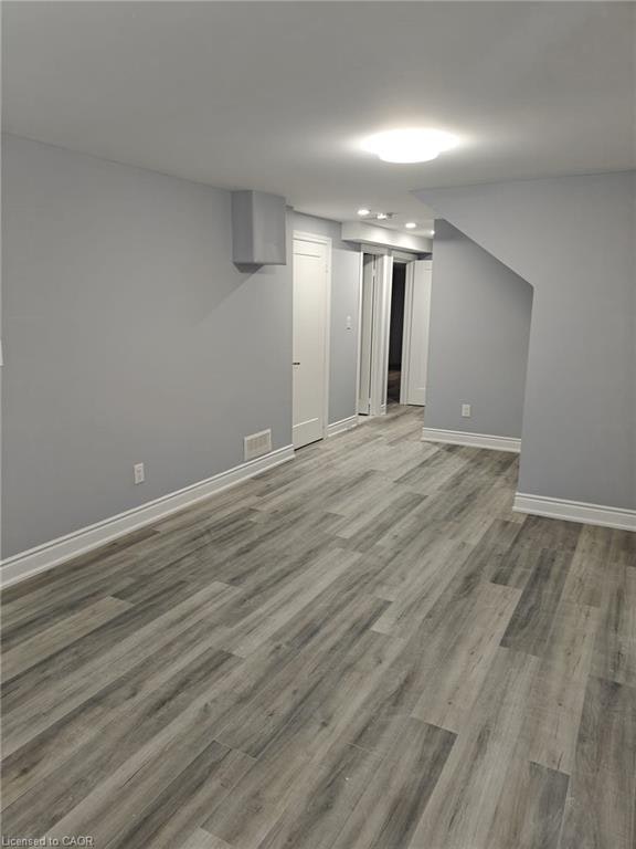 28 Crossmore Crescent, Cambridge, ON, M1S 0C7 - 6