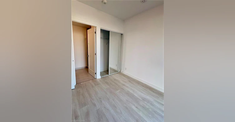 727-75 James Street S, Hamilton, ON, L8P 2Y9 - 8