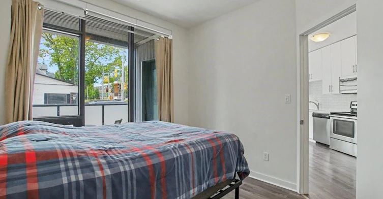 101-690 King Street W, Kitchener, ON, N2H 5L8 - 16